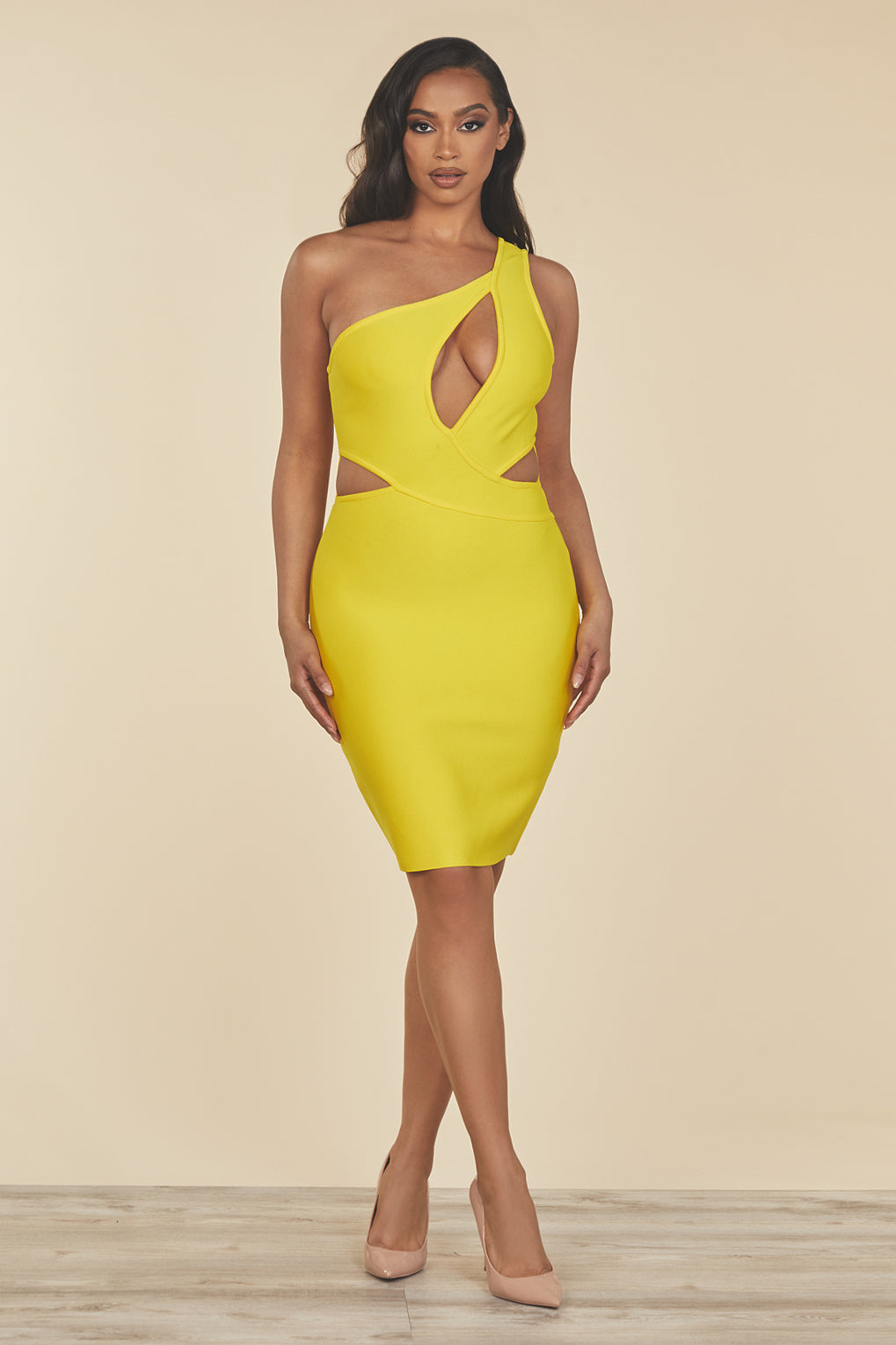 dolceanddiva.mirabella.yellow.cut.out.bandage.womens.mini.dress