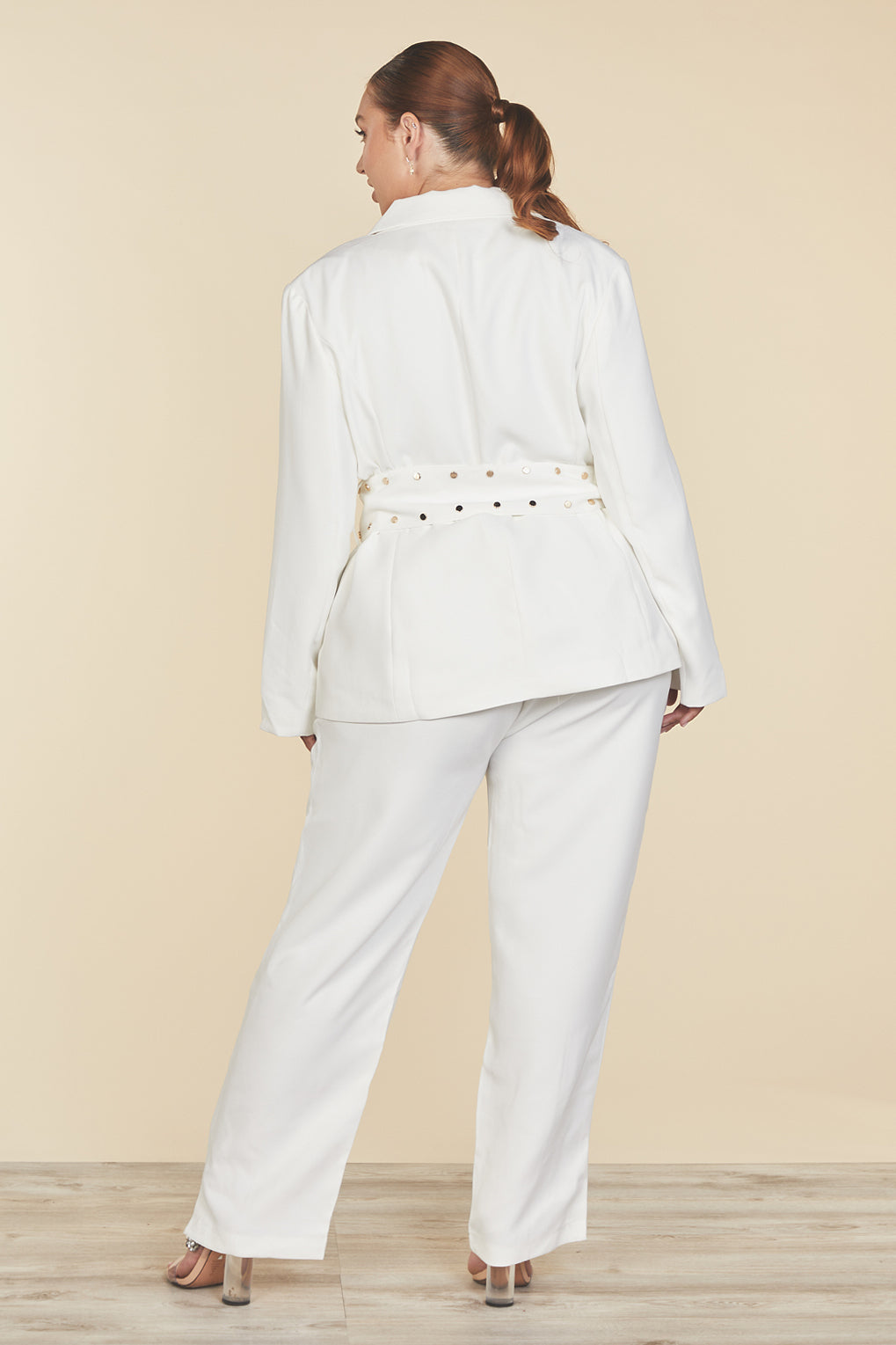 Jessy Curvy White Belted Suit Set - DOLCE & DIVA